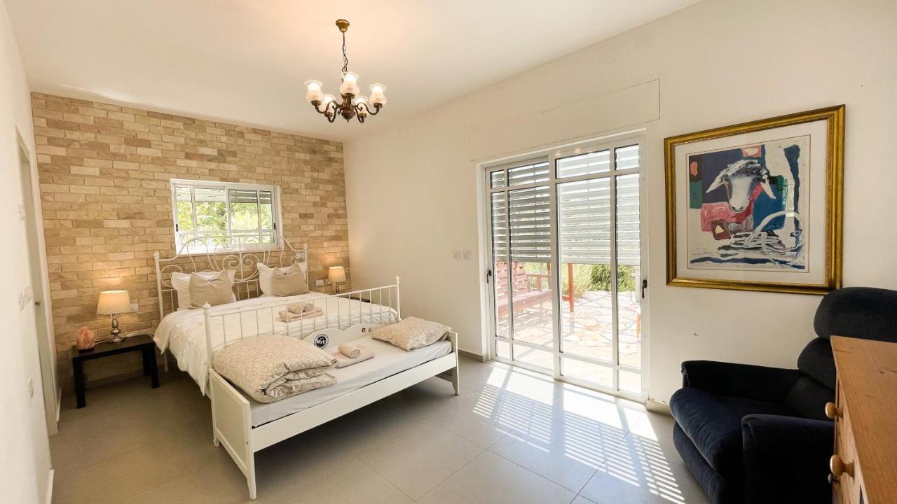 בית קסום בשדה נחמיה Villa Bagian luar foto